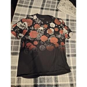 Guess Mens Black Skulls And Roses Print Size XL